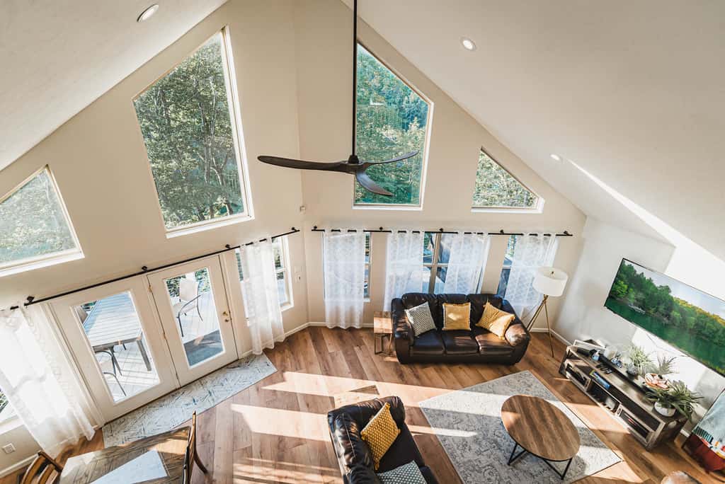 Lakefront Home w/Private Dock, Hot Tub 