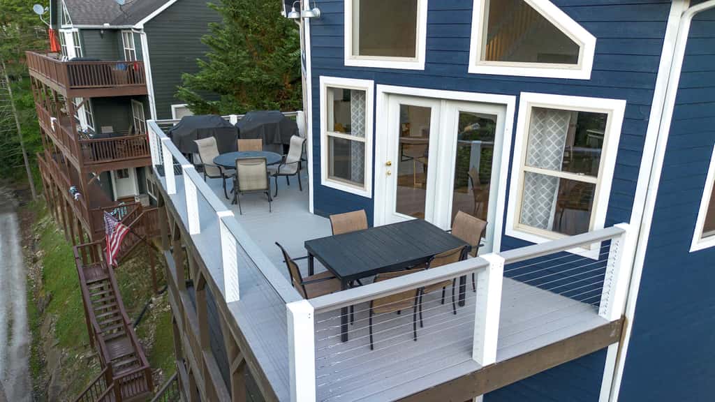 Lakefront Home w/Private Dock, Hot Tub 