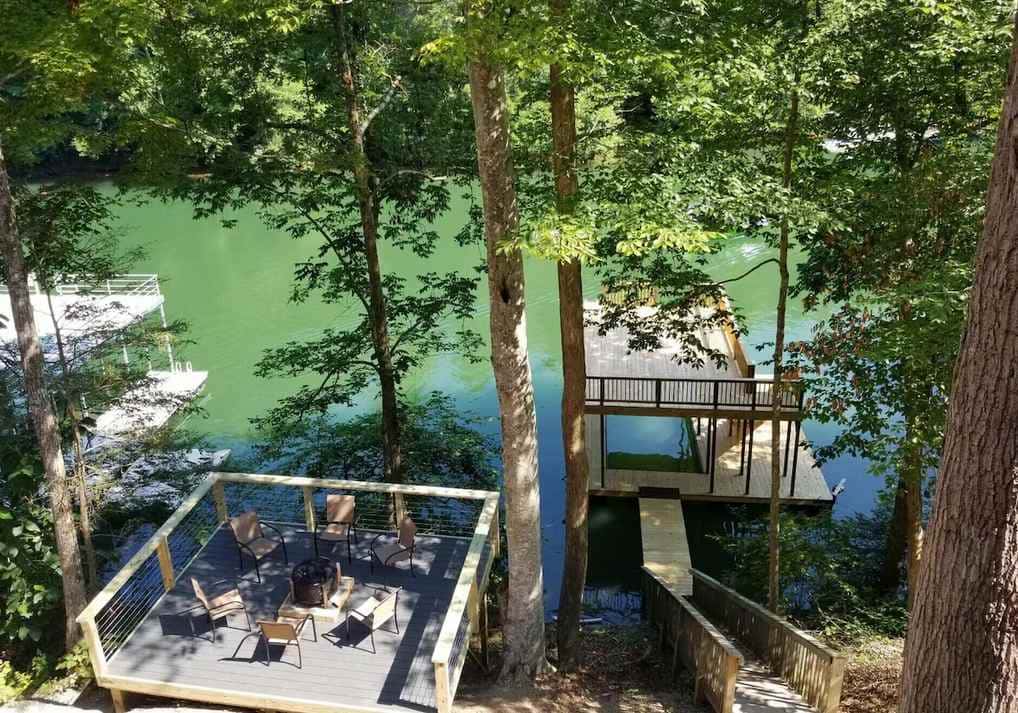 Lakefront Home w/Private Dock, Hot Tub 
