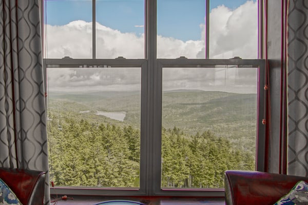 Soaring Eagle #404: 3 bedroom 2 bath Corner Penthouse.