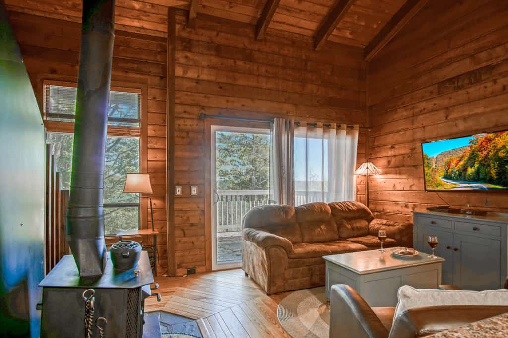 Stemwinder #3:  3 Bedrooms Plus Bonus Sleeping Loft.  2 Full Baths