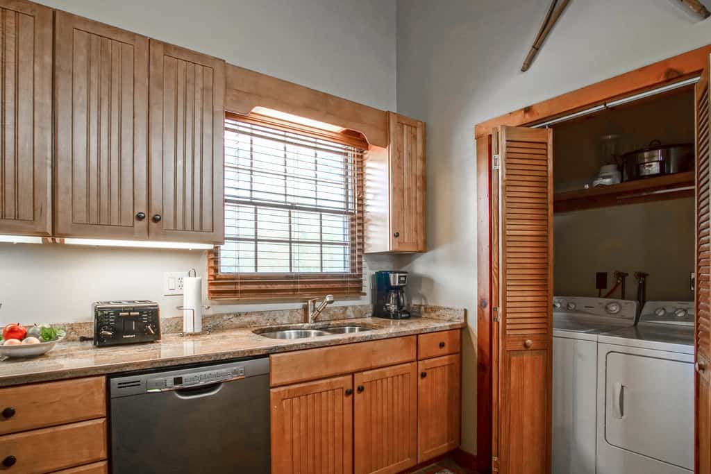 4 Br:   Whistlepunk 18