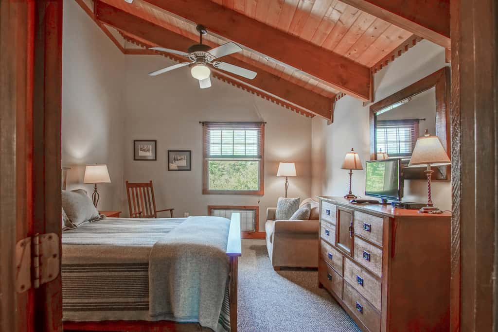 4 Br:   Whistlepunk 18