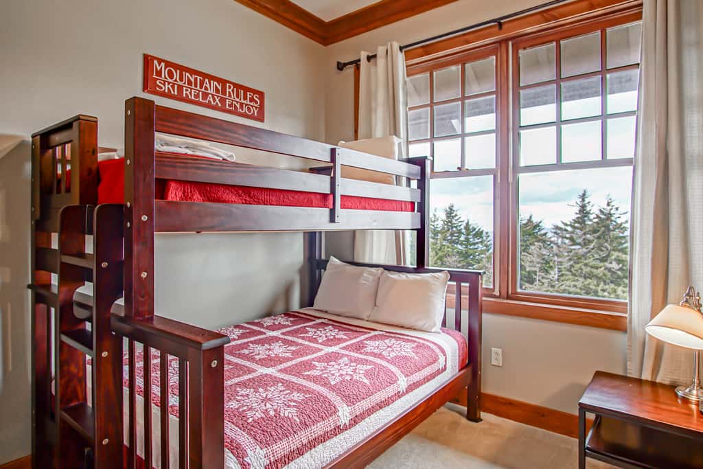 4 Br:   Shays Landing 6