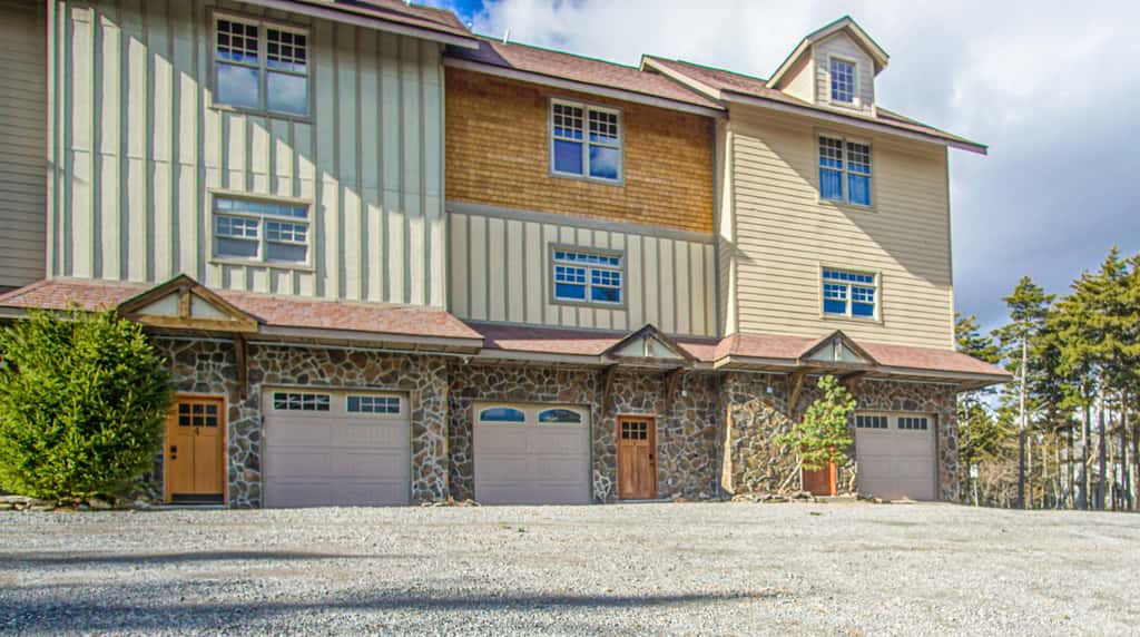 4 Br:   Shays Landing 6