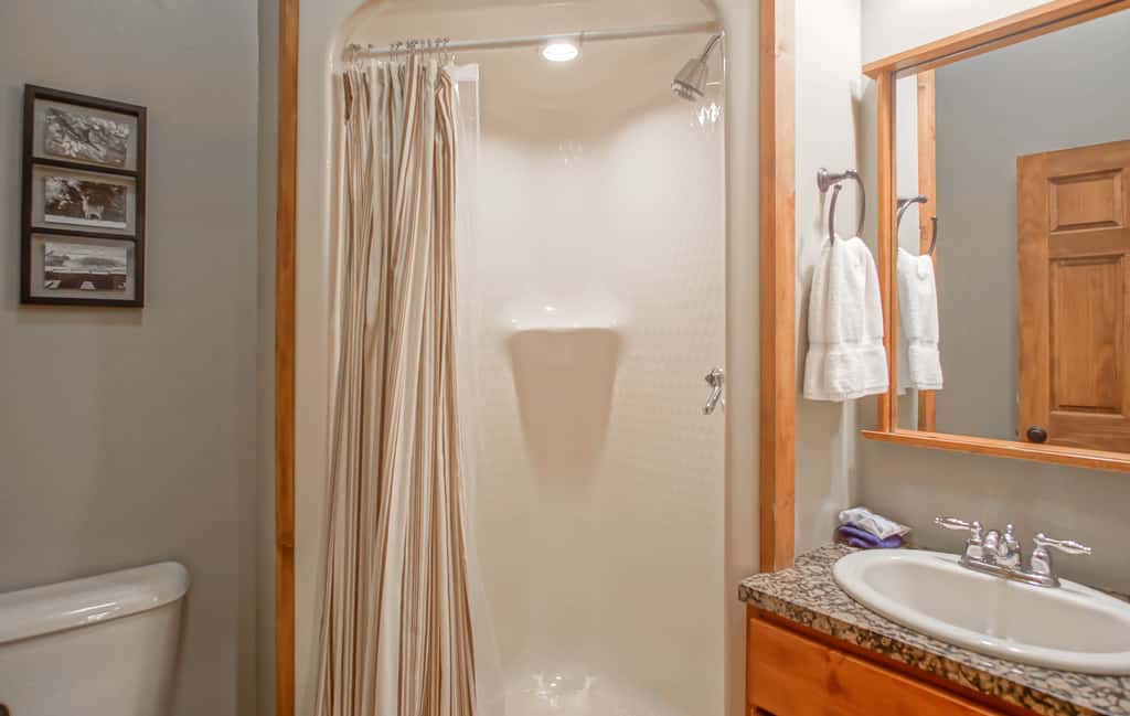 4 Br:   Shays Landing 6