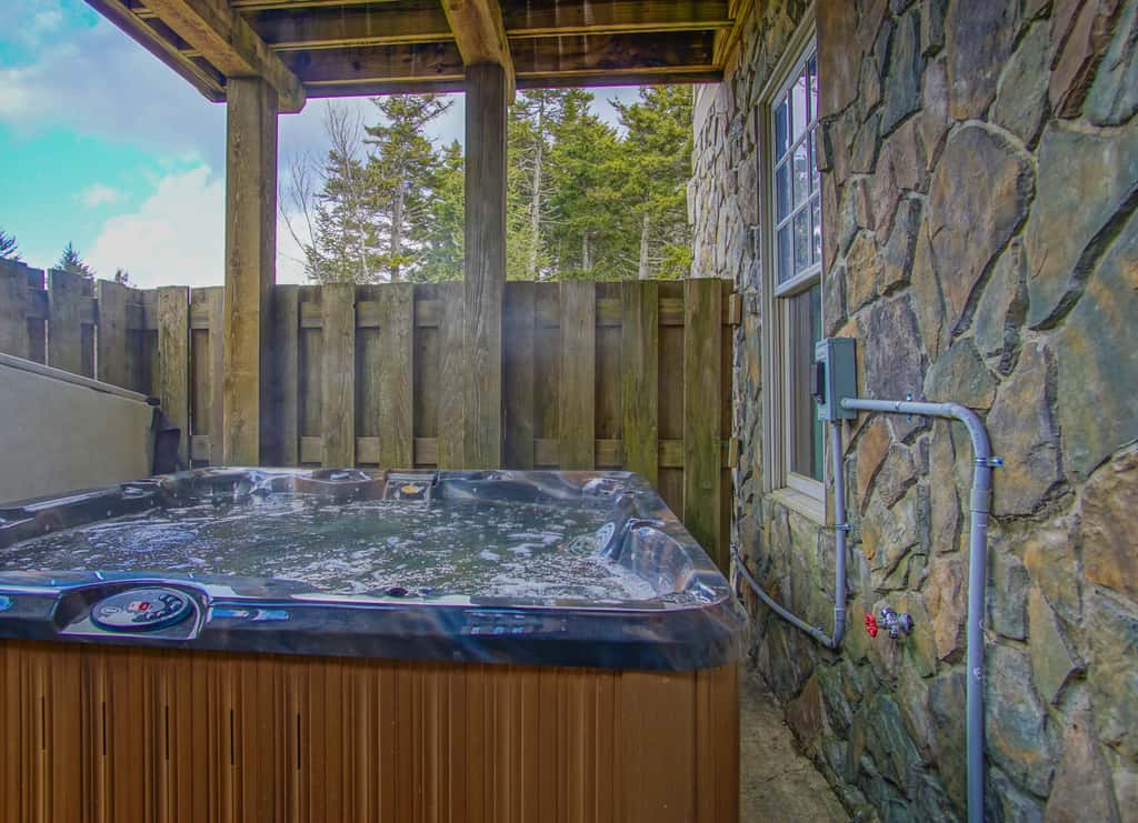 4 Br:   Shays Landing 6