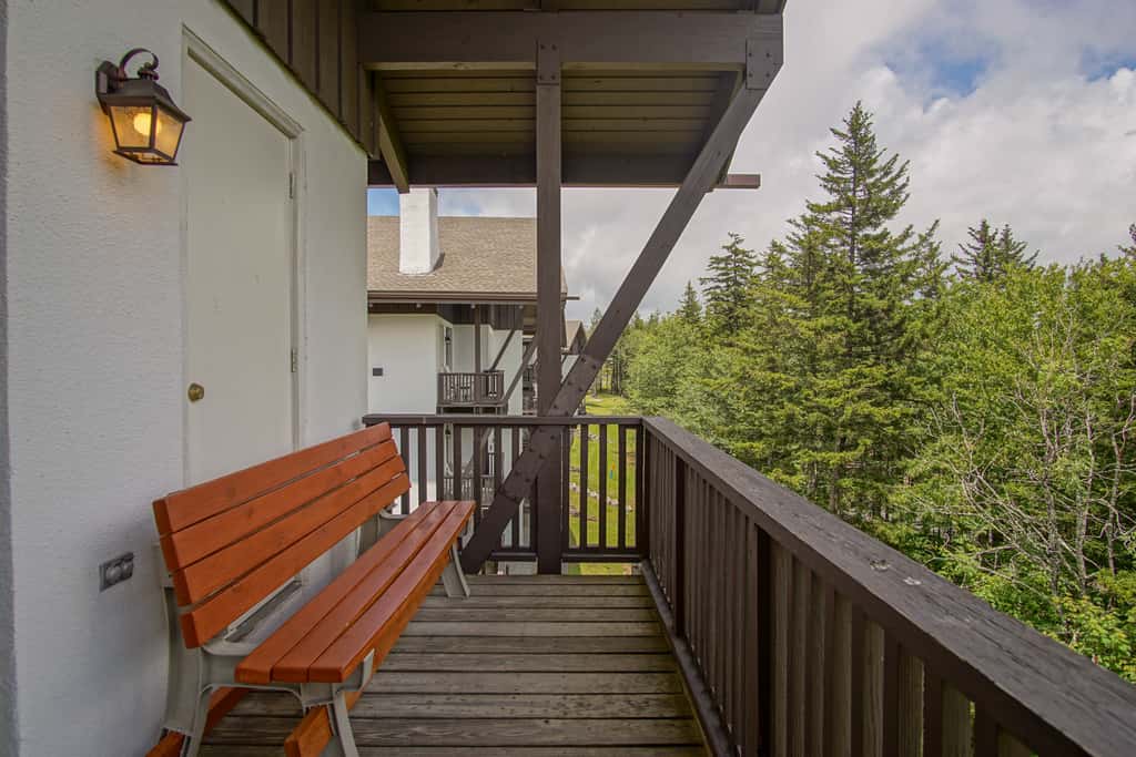 4 Br:   Whistlepunk 12