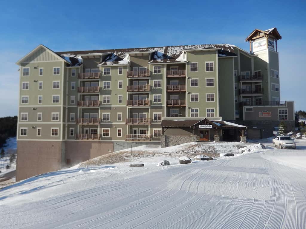 3 Br:   Soaring Eagle 104