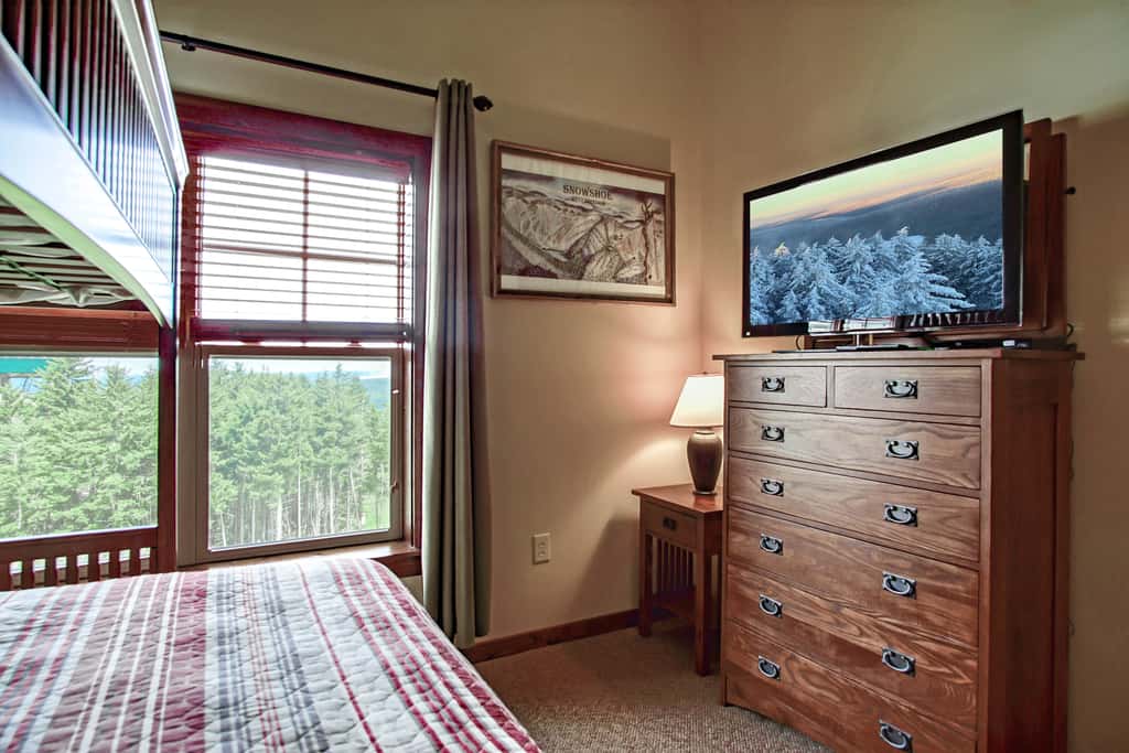 3 Br:   Soaring Eagle 104