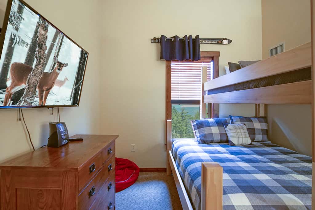 3 Br:   Soaring Eagle 104