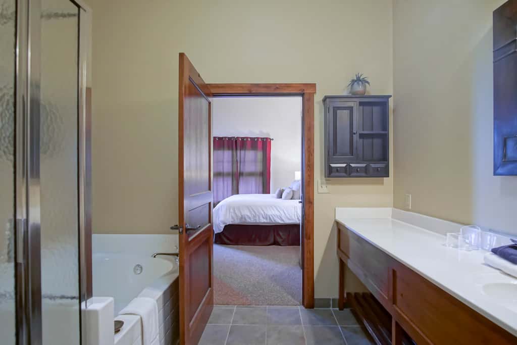 3 Br:   Soaring Eagle 104