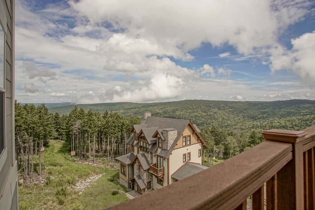 3 Br:   Soaring Eagle 104