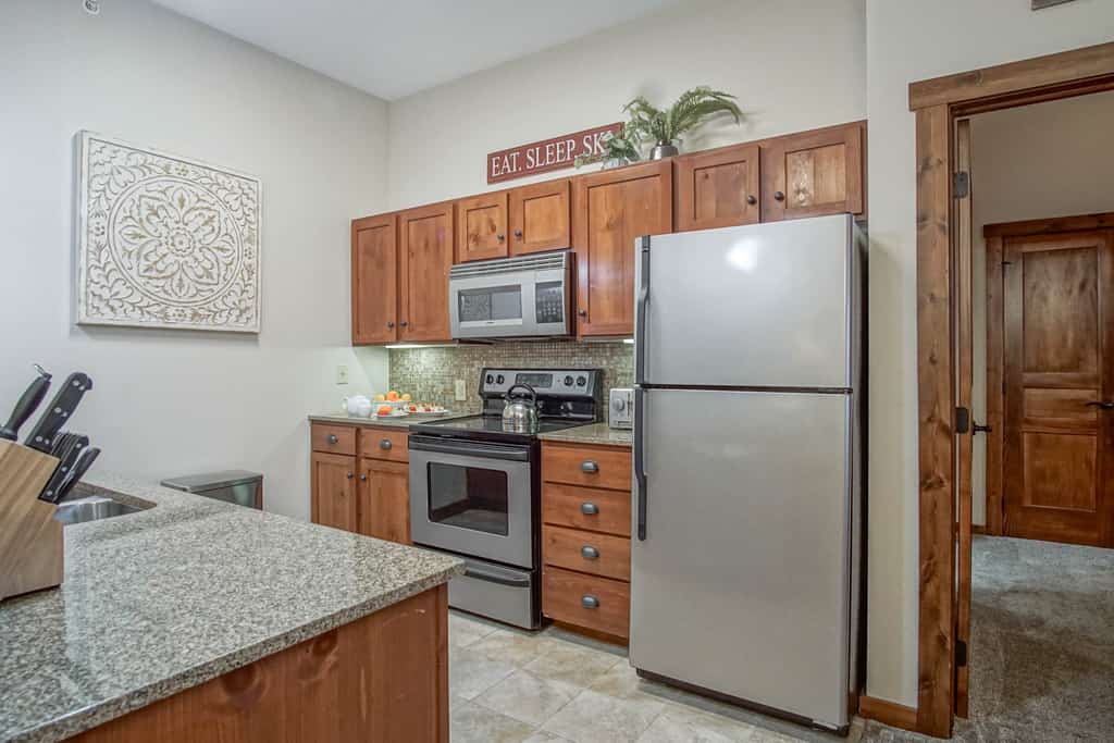 Soaring Eagle #402:  2 Bedrooms, 2 Full Baths: Slope Side,  Hot Tubs. Underground Parking.