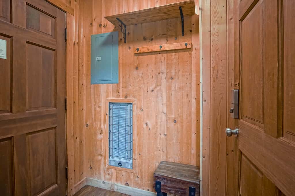 1 Br Plus Loft: Whistlepunk 36