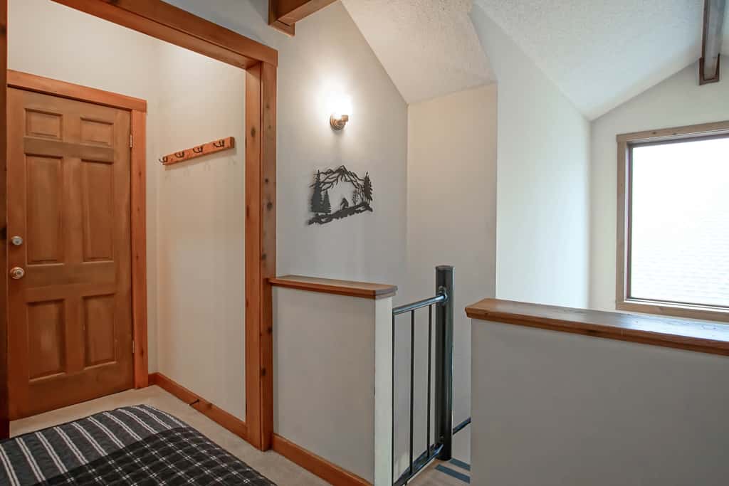 1 Br Plus Loft: Whistlepunk 36