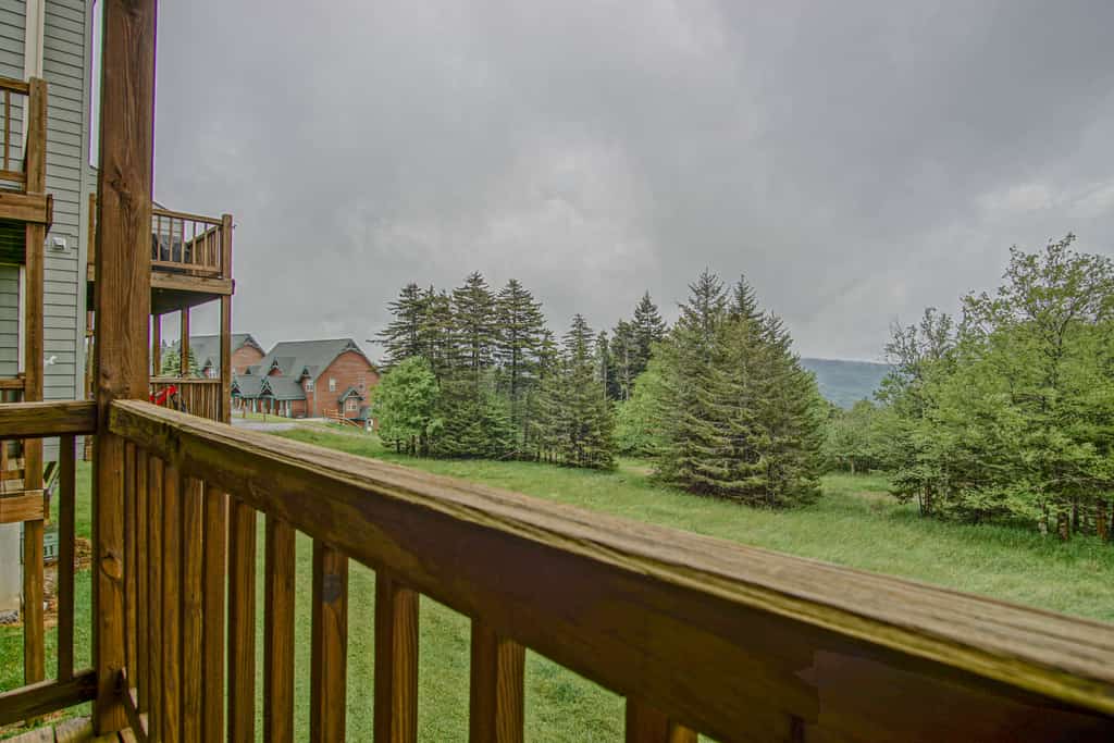 Powderidge 60:  Slope Side,  Fireplace, Spacious Deck