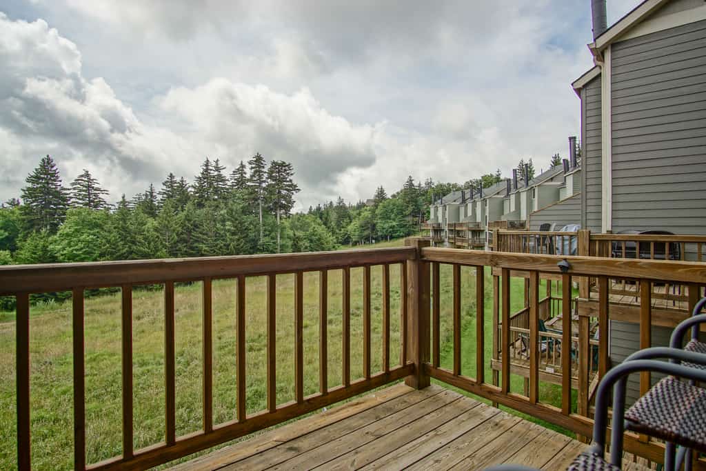 Powderidge 40: Slope Side, Sleeps 9 Full Kitchen