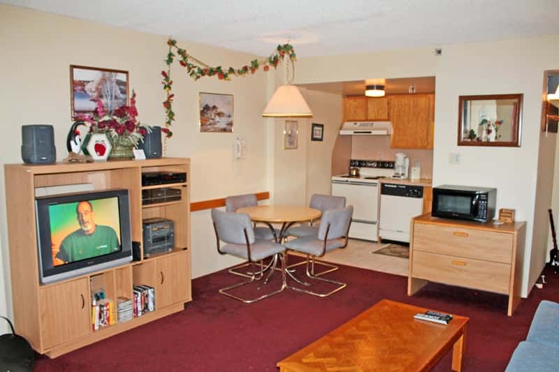 1 Br: Silver Creek 5115