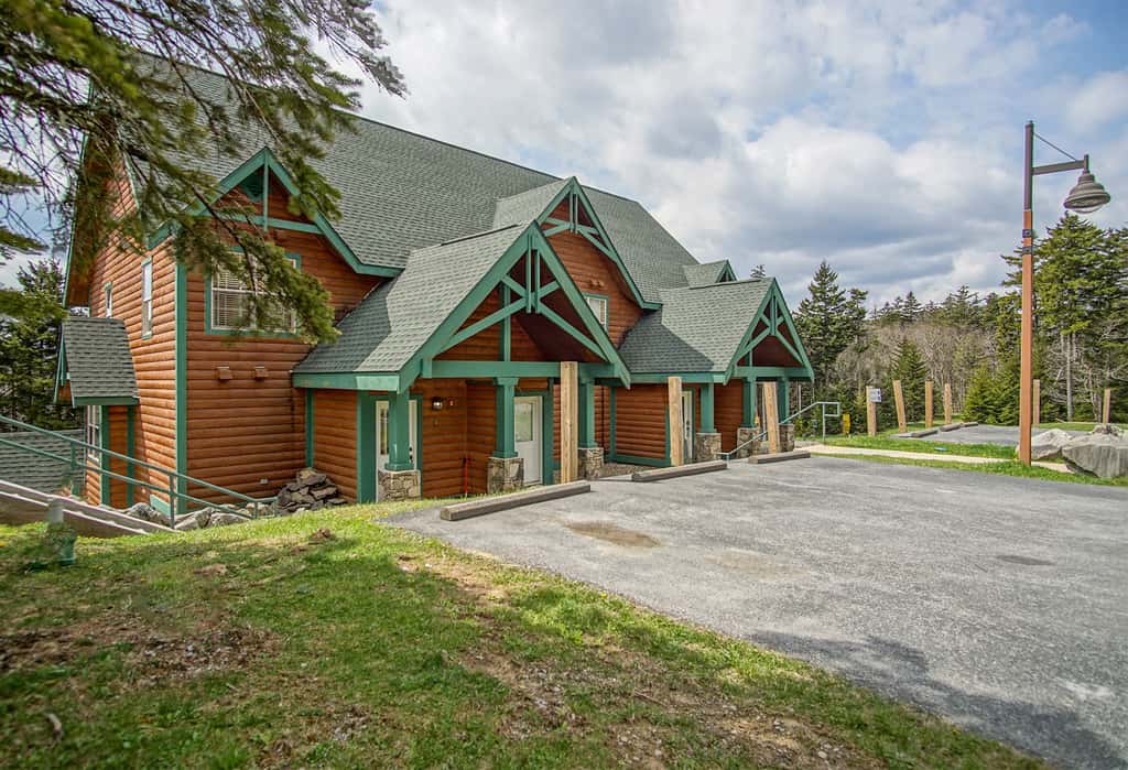2 Br: Camp 4 #24