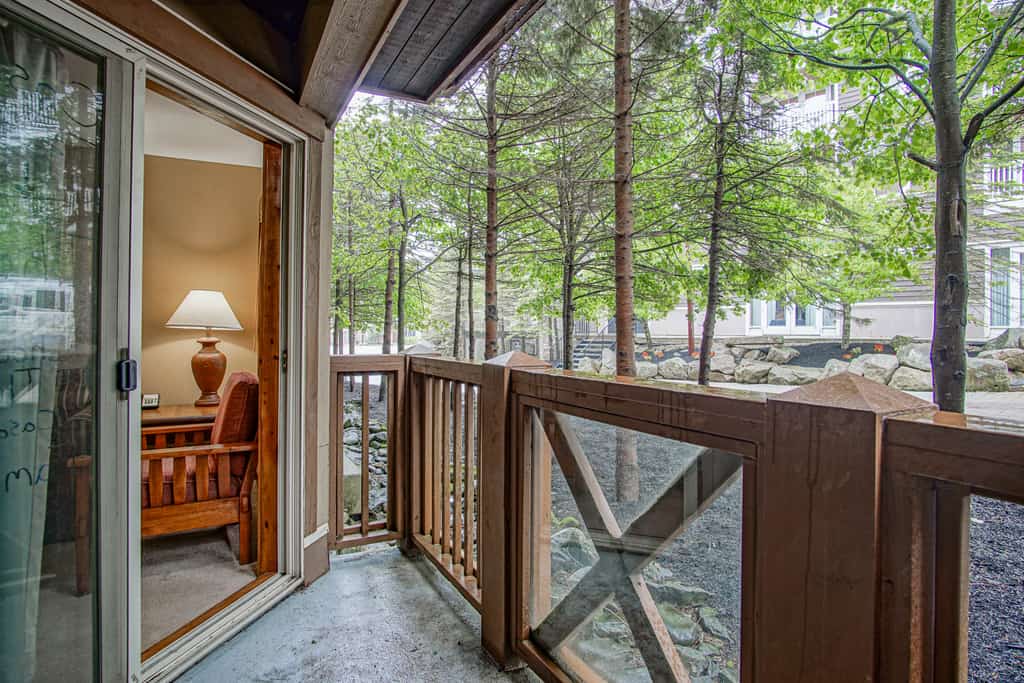 Rimfire 160: Walking Distance to shops, restaurants, Starbucks 1 BR Sleeps 4