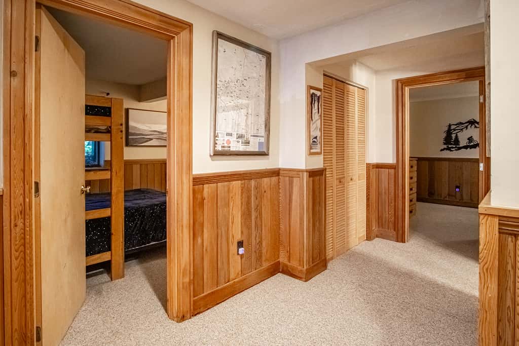 6 Br: North Westridge Rd. 111