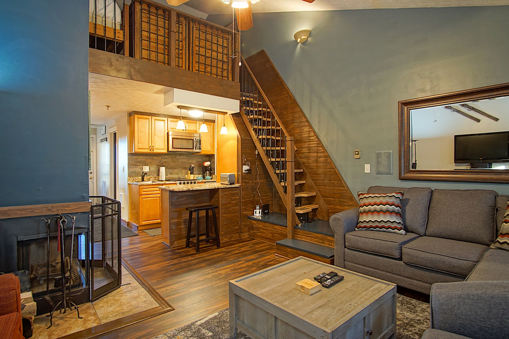 1 Br Studio Loft: Mountain Crest 35