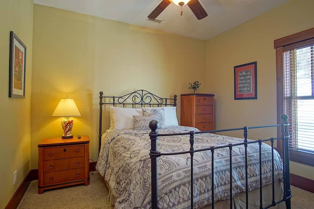 4 Br: Sanctuary 11