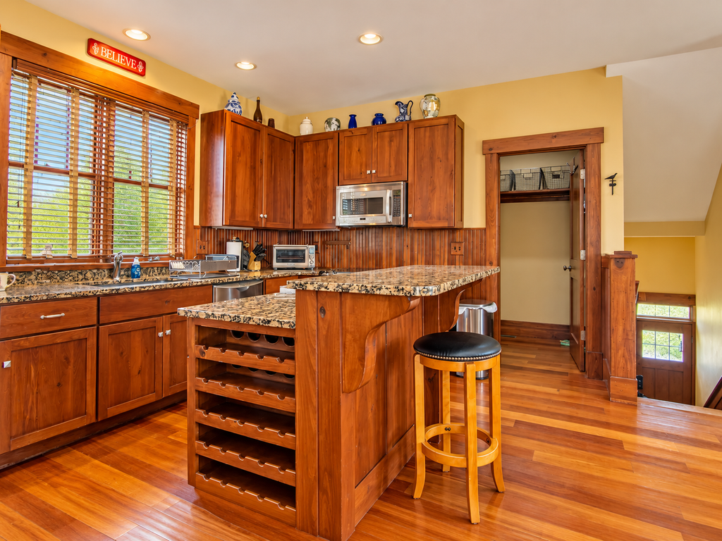 4 Br: Sanctuary 11