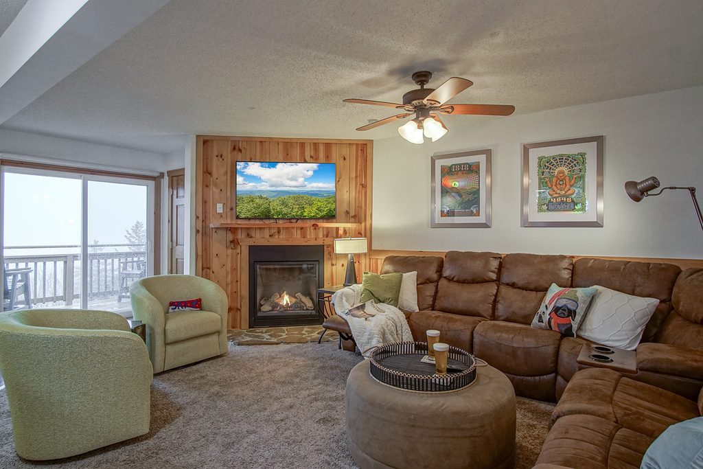 3 Br: Summit 307 D