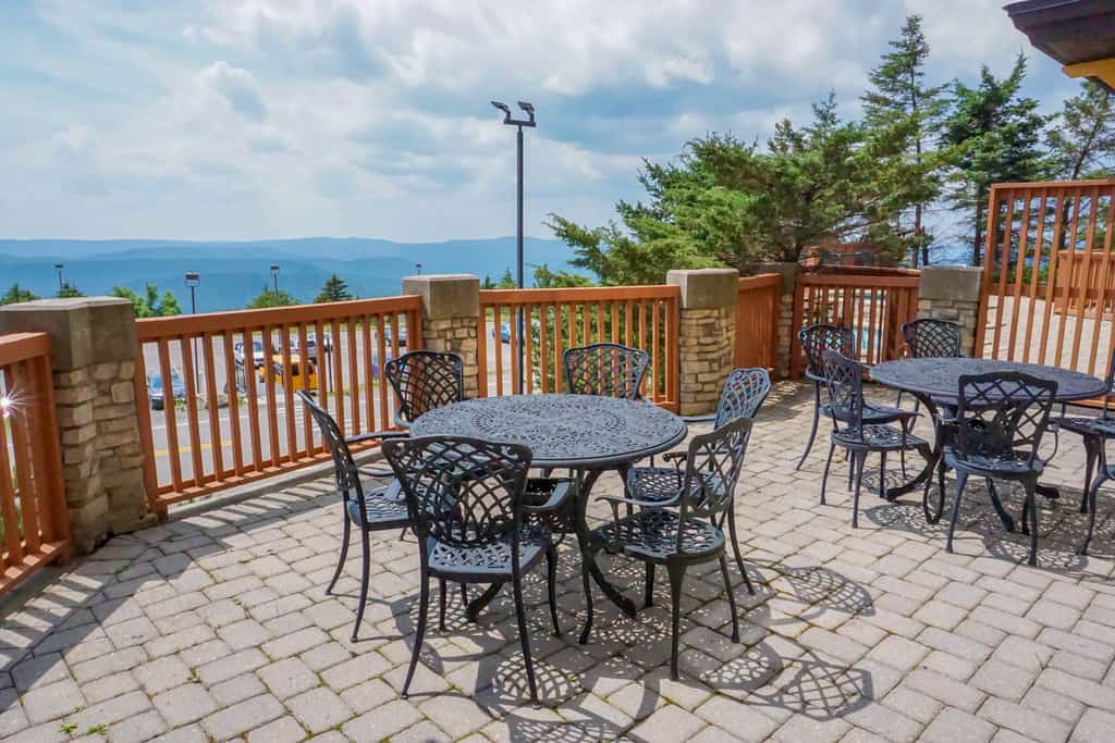 Rimfire 259 : Walking distance to village,slopes, 1 Br Sleeps 4