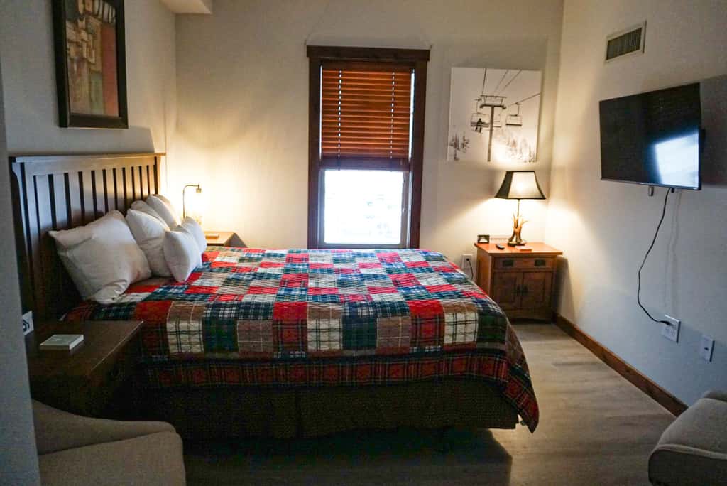 2 Br: Soaring Eagle 216
