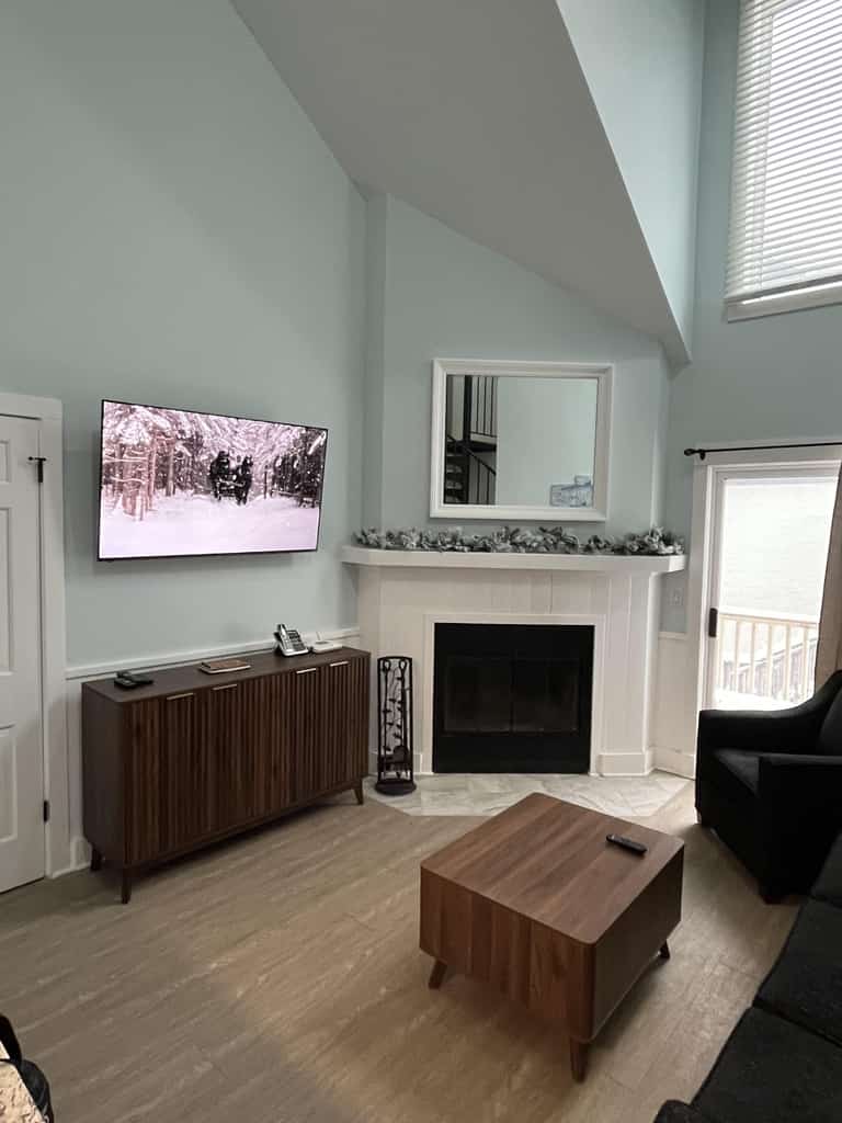 Whistlepunk #43: 1 bedroom with Loft, Slopeside