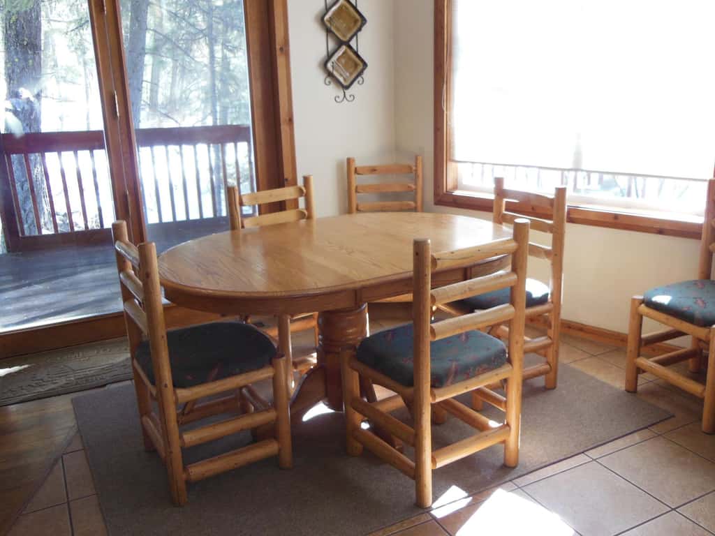 Middlefork River Chalet