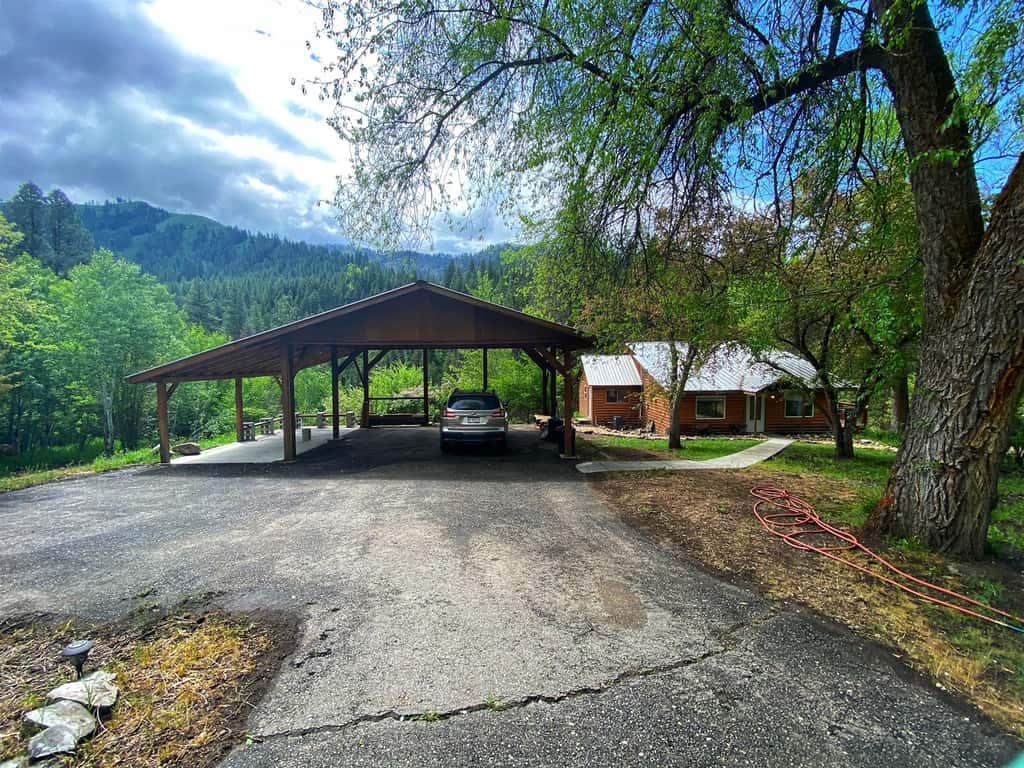 Southfork Hideaway