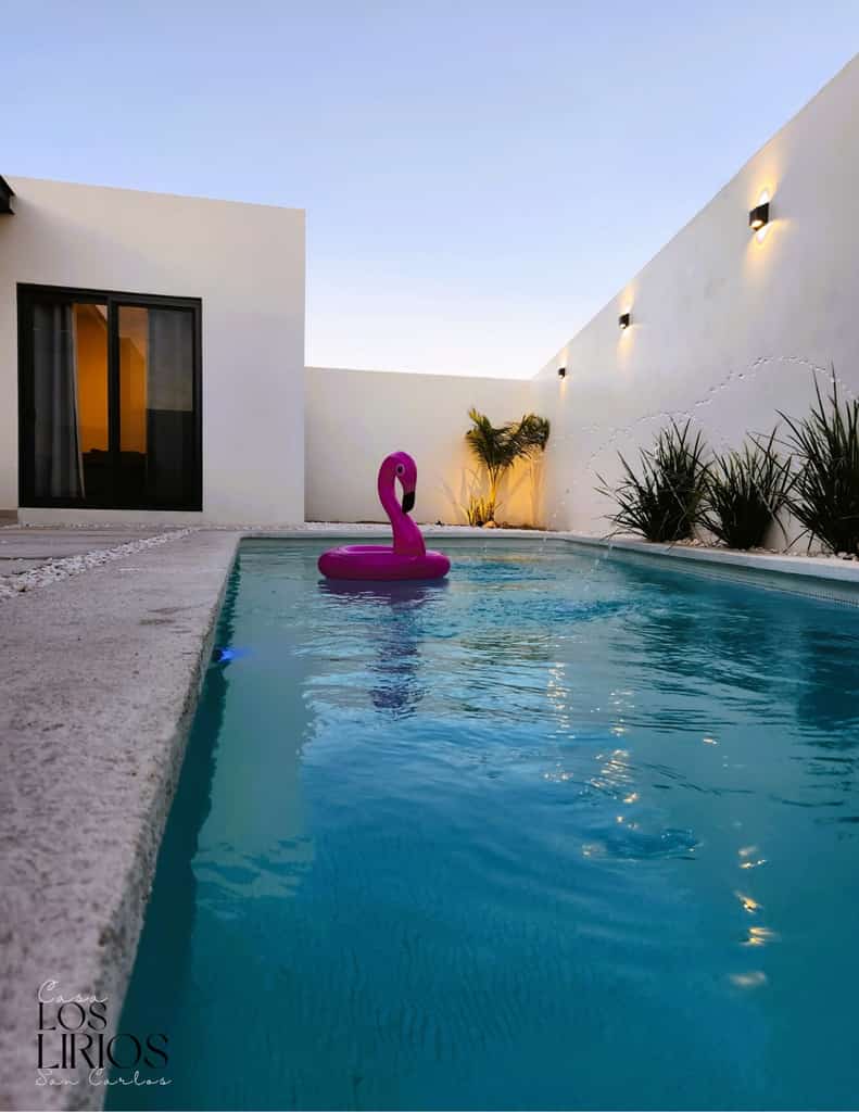 Casa Los Lirios, Country Club 462
