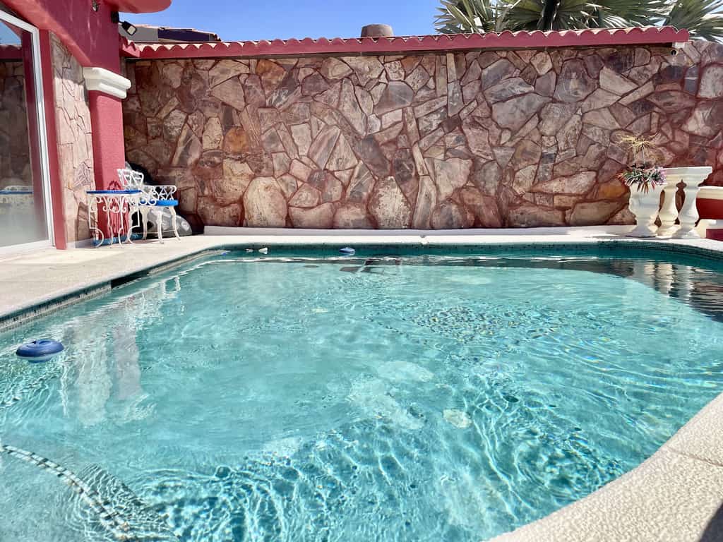 Beautiful Casita oceanfront with private pool