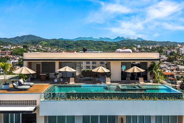 Discover Nayarit Naarena, a cozy beachfront condo in Bucerias, perfect for couples.