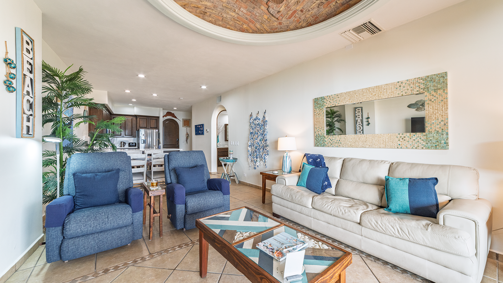 BELLA SIRENA  BD 703 Cozy Blue Ocean Oasis Ocean View Condo