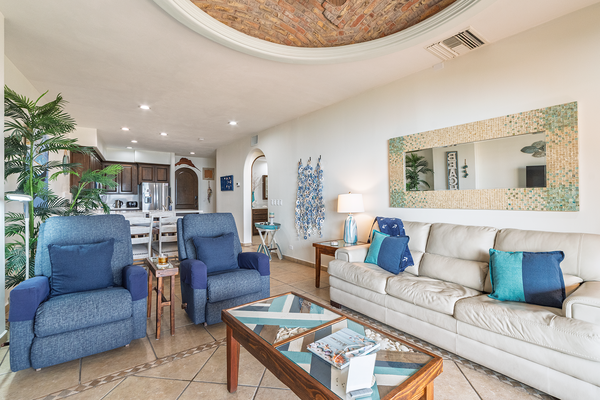 BELLA SIRENA BD 703 Cozy Blue Ocean Oasis Ocean View Condo
