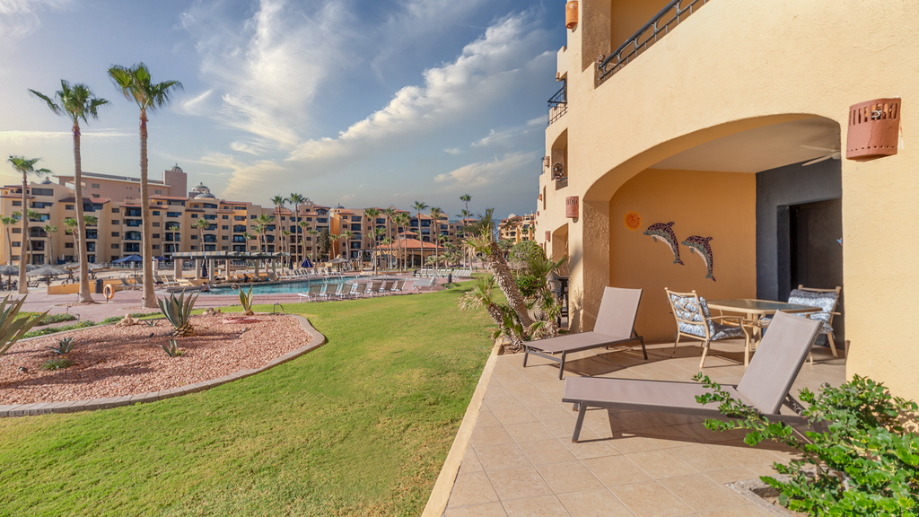 Princesa Resort E-108 Salty Life Ground Floor Adorable Condo