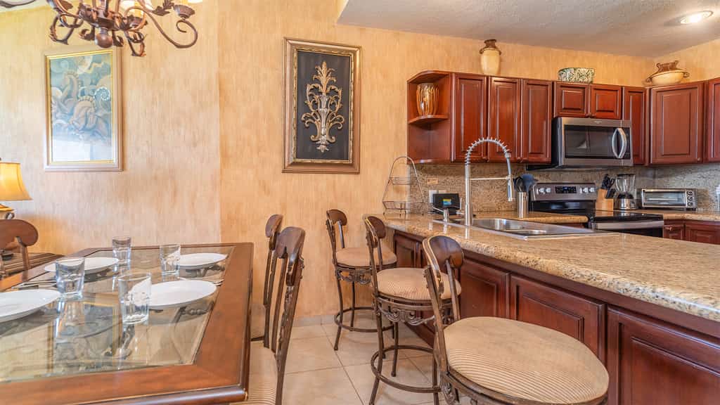 Sonoran Sun E-102 Sunny Surprise Spacious Ground Floor Ocean Front Condo
