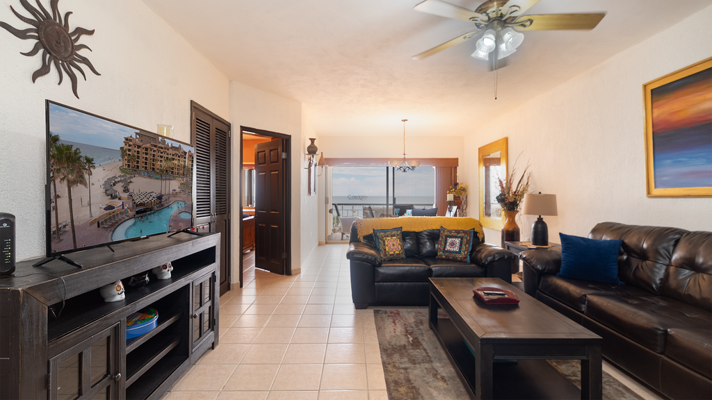 Princesa Resort E-407 Fore Shore Retreat Organized Ocean Front Condo