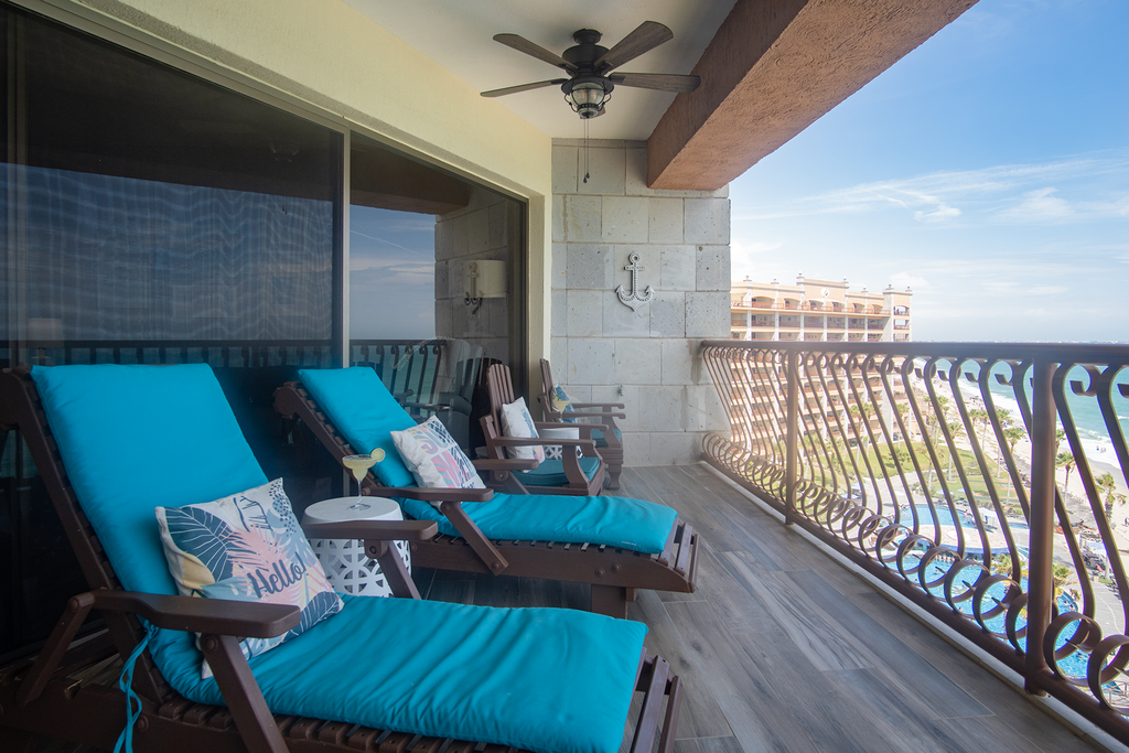 Sonoran Sun SW 803 Deluxe Get-Away Ocean Front  Condo