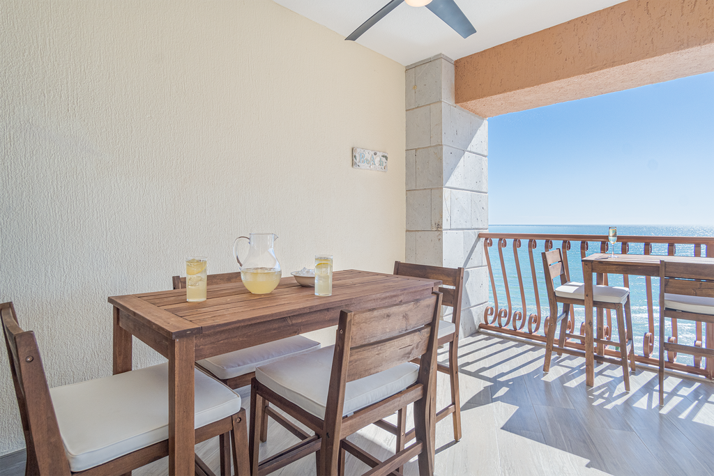 Sonoran Sun E-807 Wonderful Fully Renovated Ocean Front Condo