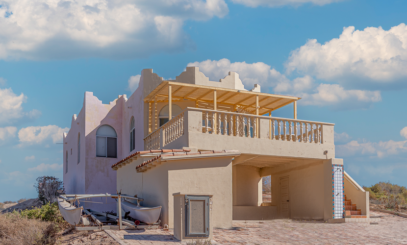 Cypress House close distance to the beach at Las Conchas
