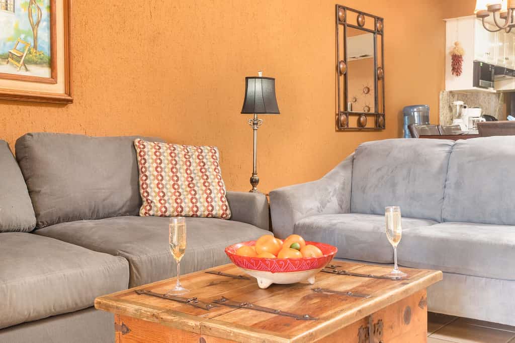 Princesa E-102 The Sandbox Private Ground Floor Ocean Front Condo