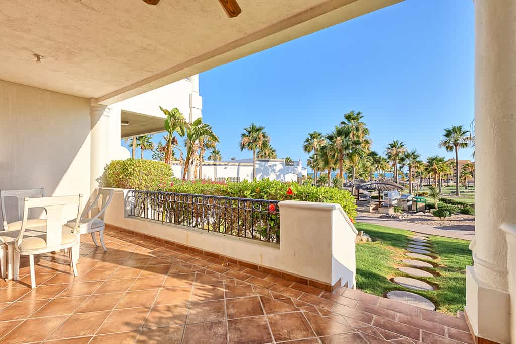 Casa Blanca CB-102 Let Me Count The Waves Beautiful View Condo
