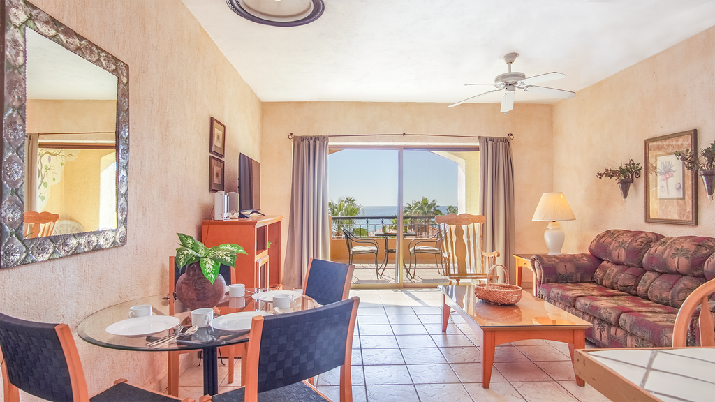 Princesa Resort D-304 Empty Nest Nice Ocean View Condo