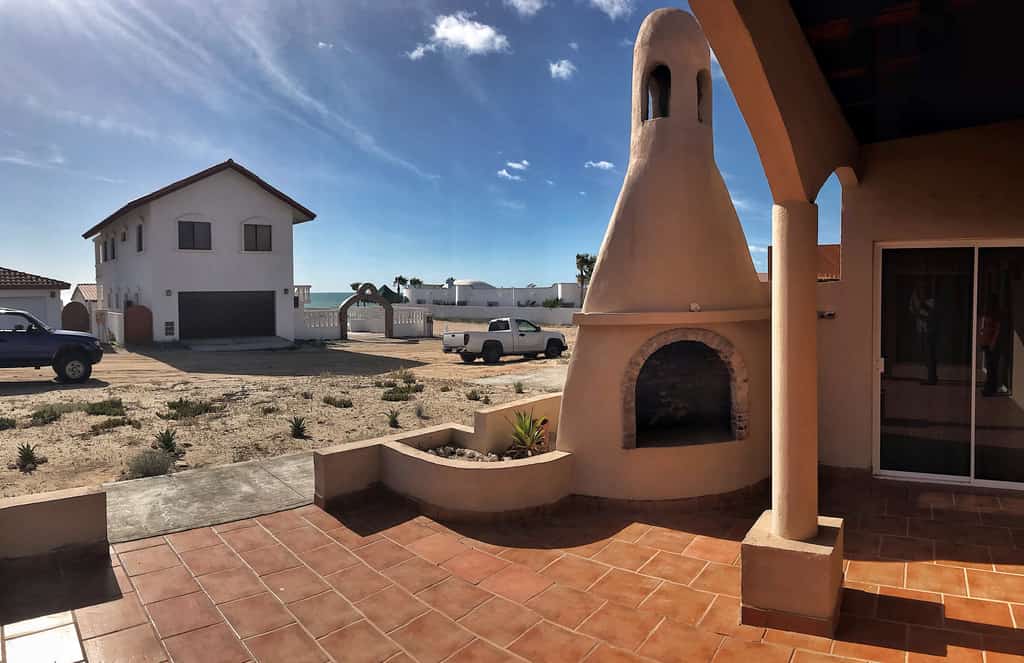 Casa Azalea -Brand New- Modern Beachfront Home Playa Encanto